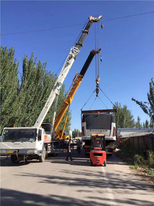 裕民县港口集装箱搬运案例